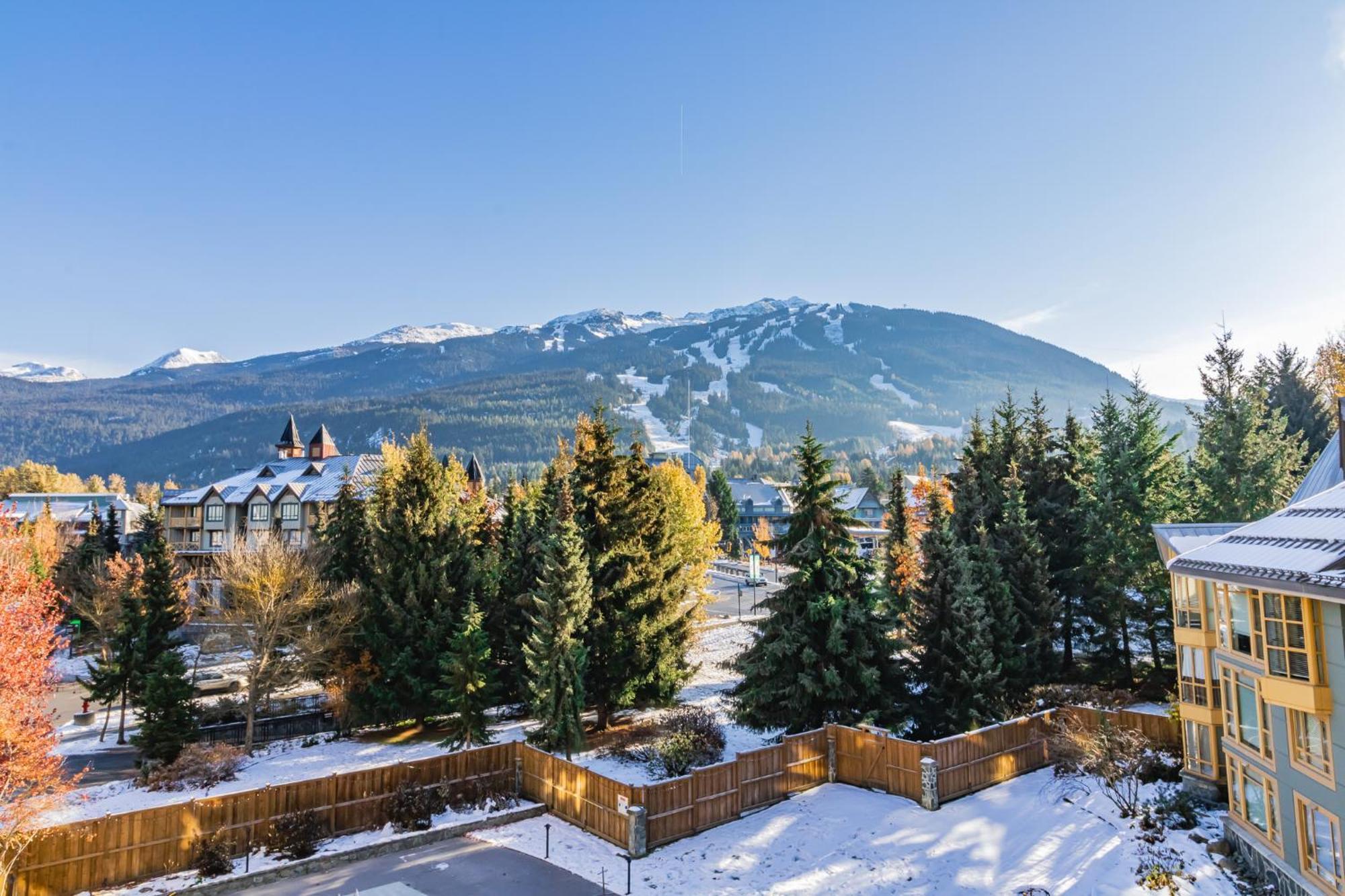 Cascade Lodge By Elevate Vacations Уислър Екстериор снимка