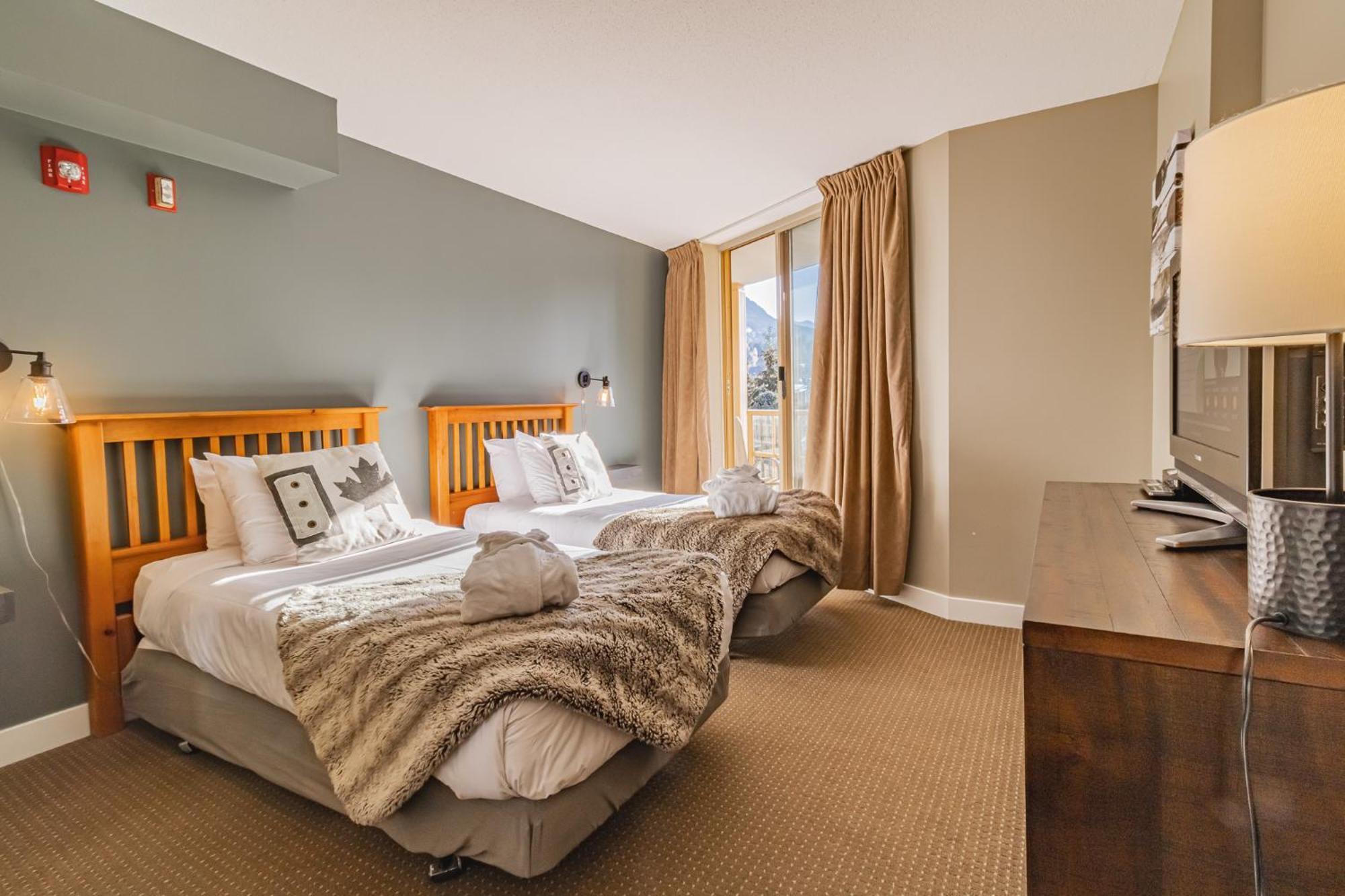 Cascade Lodge By Elevate Vacations Уислър Екстериор снимка